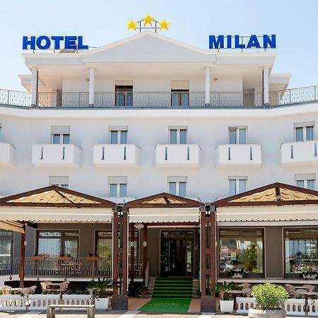 Hotel Milan Розолина-Маре Экстерьер фото