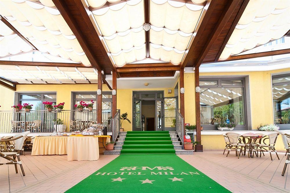 Hotel Milan Розолина-Маре Экстерьер фото